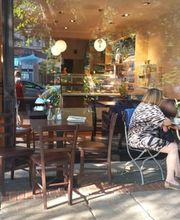 Cafe Latrio-Berlin Bild 1