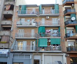 fincas--administraciones-balcones-fachada-02.jpg