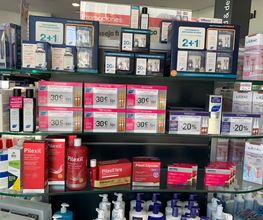 Farmacia Montecarmelo 7 imagen 9