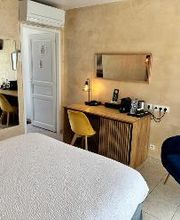 Logis Hostellerie le Châtel image 18