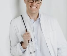 Dr. Hashagen