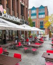 Schweinske Restaurant in Hamburg Rahlstedt - Schnitzel, Currywurst & Frühstück Bild 4