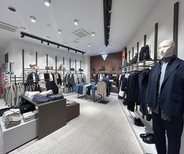 GUESS immagine 6