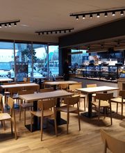 Aire de Saint Rémy image 3