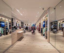 Lacoste Amiens image 2