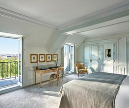 Le Meurice, Executive room, Park view with balcony