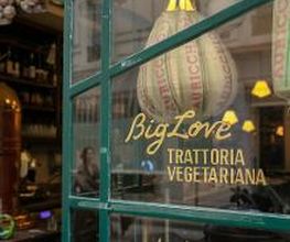 Big Love image 16