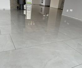 D. Castioni Plattenbeläge GmbH Bild 2