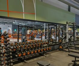Basic-Fit 24/7 image 1