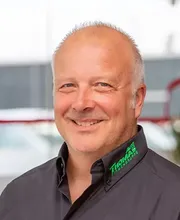 Christoph Faßbender
Leitung SERVICE CENTER KFZ-Meister