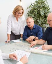 luettimmobilienkiel team besprechung grundriss planung buero nd52214.jpg