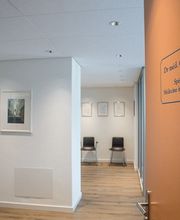 Dr. méd. Lehner Cédric Bild 1