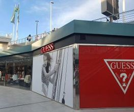 GUESS imagen 1