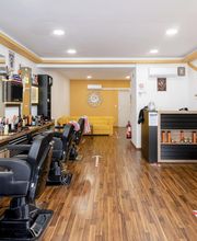 Château Barber Shop image 19