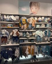 OKAIDI RICCIONE VIALE DANTE immagine 18