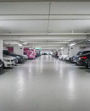 intérieur du parking Bergson à Paris