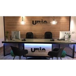 logo_Uria_interiores.jpg