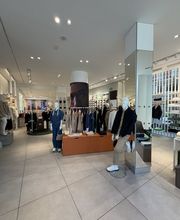 Overall View - In-Store