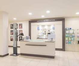 Opticien SENS Optical Center image 6