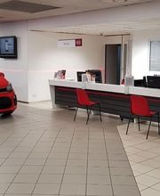 Kia Garage De La Noue Concessionnaire image 5