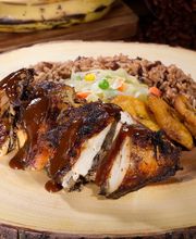 Golden Krust Caribbean Restaurant image 3