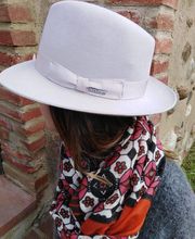 Chapellerie Sire image 5