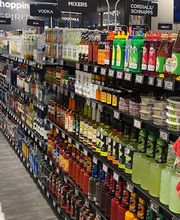 Hy-Vee Wine & Spirits image 4