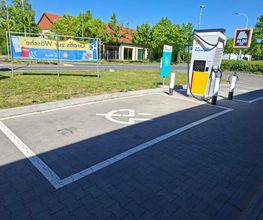 Shell Recharge Charging Station Bild 1