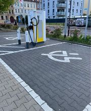 Shell Recharge Charging Station Bild 3