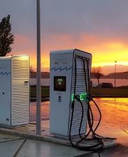 Powered by E.ON Drive & Clever Charging Station billede 1