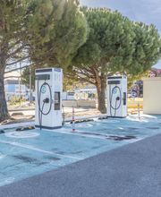 EVzen station de recharge Norauto Les Pennes Mirabeau