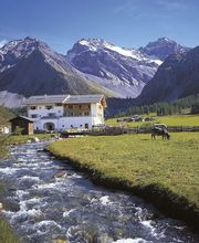 Walserhuus Sertig AG Bild 1