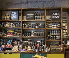LUSH Cosmetics Bari immagine 12