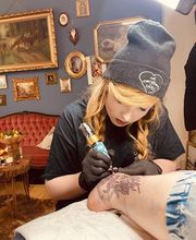 WEIRD.CRUSH.INK - Tattooatelier Bild 1