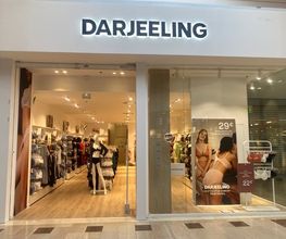 Darjeeling Mondeville image 1