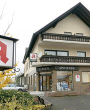 Aussenansicht der Löwen-Apotheke