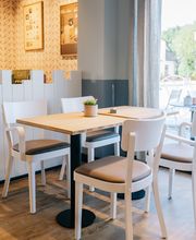 Junge Die Bäckerei. Bild 4