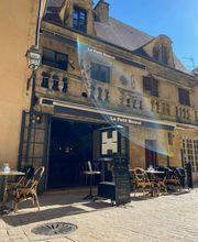 Le Petit Bistrot image 9