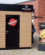 Extrawurst Papenburg direkt am Marktkauf, OBI oder Rossmann auf dem Gemeinschaftsparkplatz