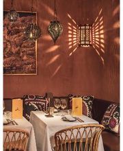 Table restaurant Salama Cannes