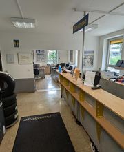 Pneuhage Reifen und Autoservice Bild 12