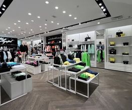 KARL LAGERFELD Outlet immagine 3