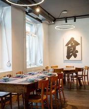 HONGXI  TAPAS Zurich Bild 3