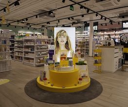 interieur-pharmacie-sun-store-vesenaz