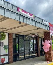 Yogurtland West Berlin image 4