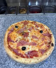 Rock'n'Roll Pizza image 8