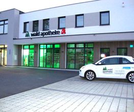 Aussenansicht der Wald-Apotheke Hackl-Wernsdorfer OHG
