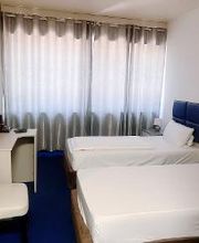 Hotel am Flughafen Bild 15