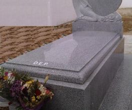 miguel-y-jorge-cebrian-funerario-03.jpg