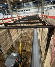 Faun Umweltgruppe
Baugrube für eine neue Lackierkabine innerhalb der Bestandshalle.